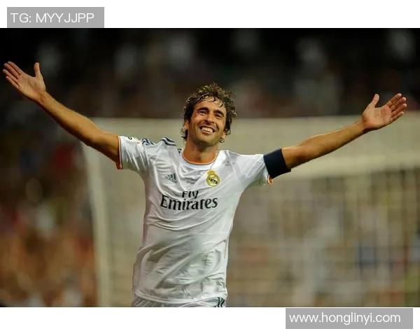 近视并未阻挡他的足球梦 世界足坛的近视球星与传奇之路